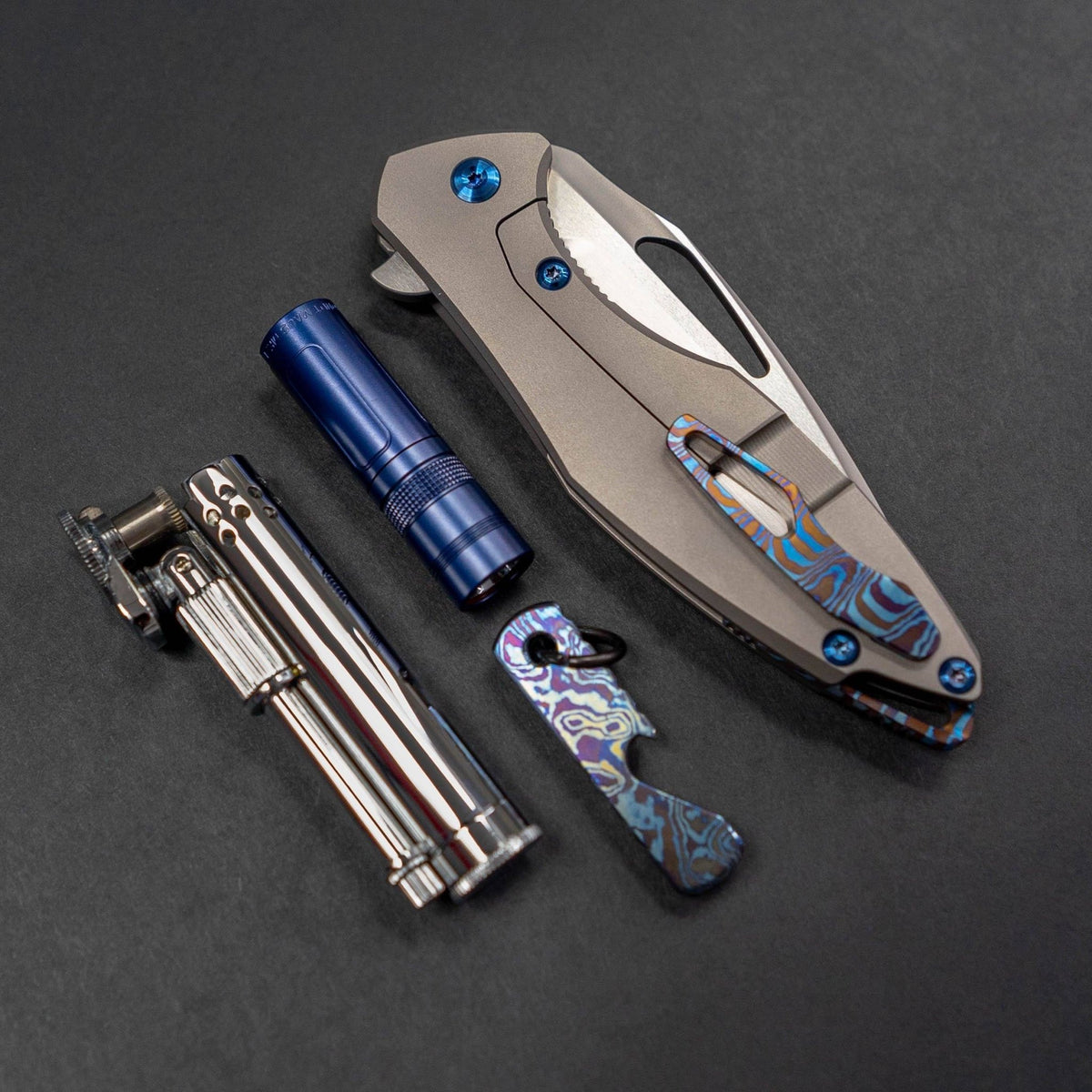 Tokyo Pipe Co. Douglass Field S Lighter - URBAN EDC®