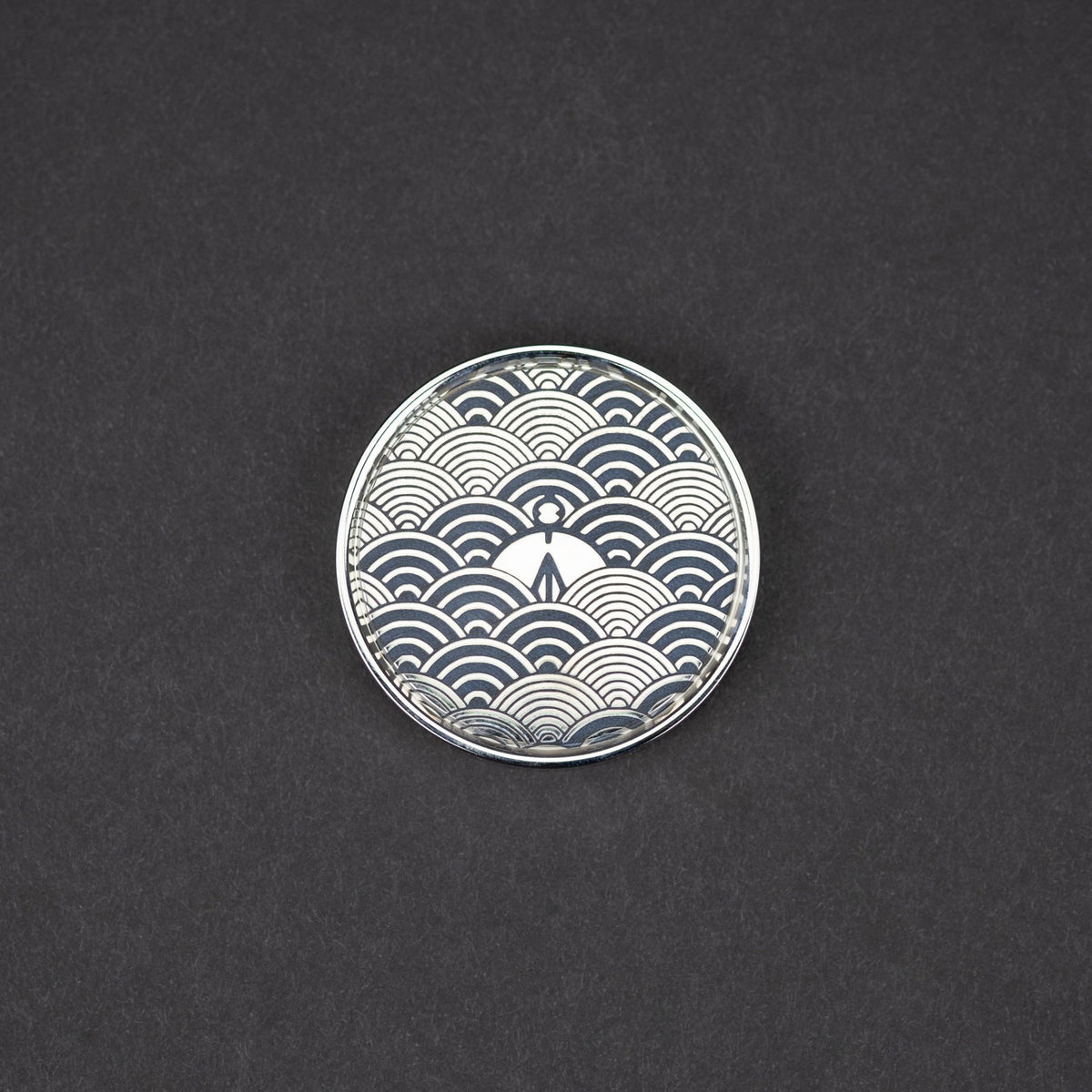 Umburry Super Click Haptic Coin with Seigaiha Motif - Titanium (Exclusive) - URBAN EDC®