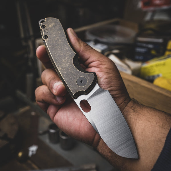 URBAN F5.5 - Antique’d Bronze w/ Elmax - URBAN EDC®