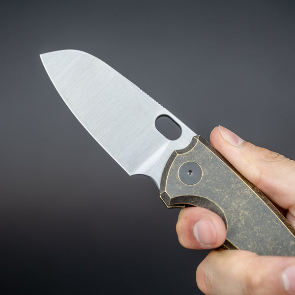 URBAN F5.5 - Antique’d Bronze w/ Elmax - URBAN EDC®