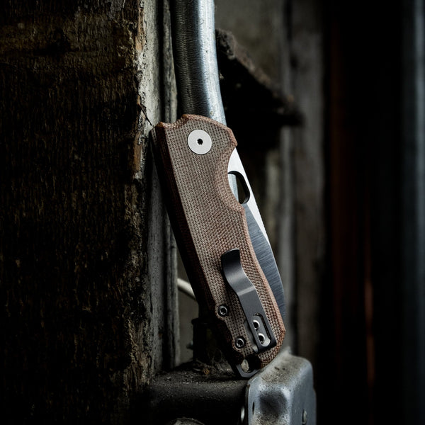 URBAN F5.5 - Brown Micarta & Satin Magnacut - URBAN EDC®