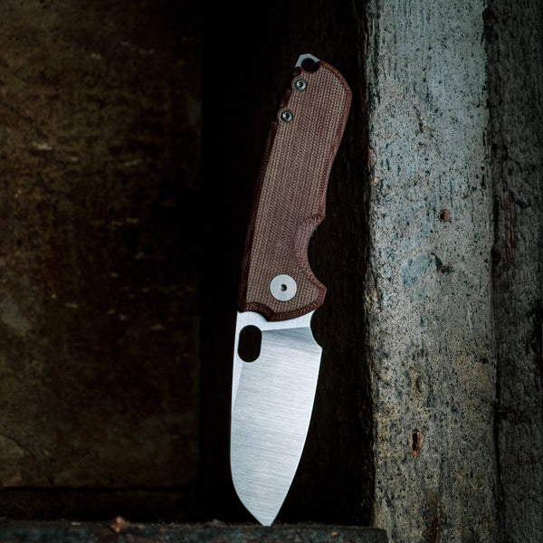 URBAN F5.5 - Brown Micarta & Satin Magnacut - URBAN EDC®