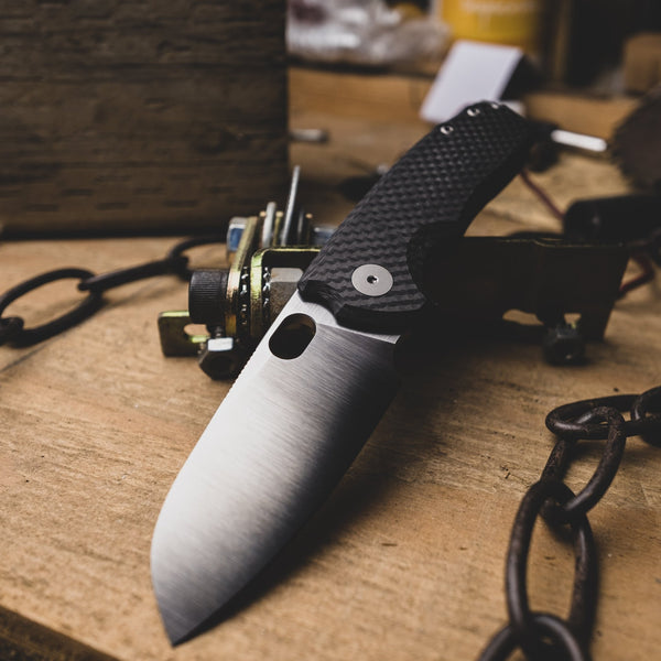 URBAN F5.5 - Carbon Fiber & Elmax - URBAN EDC®