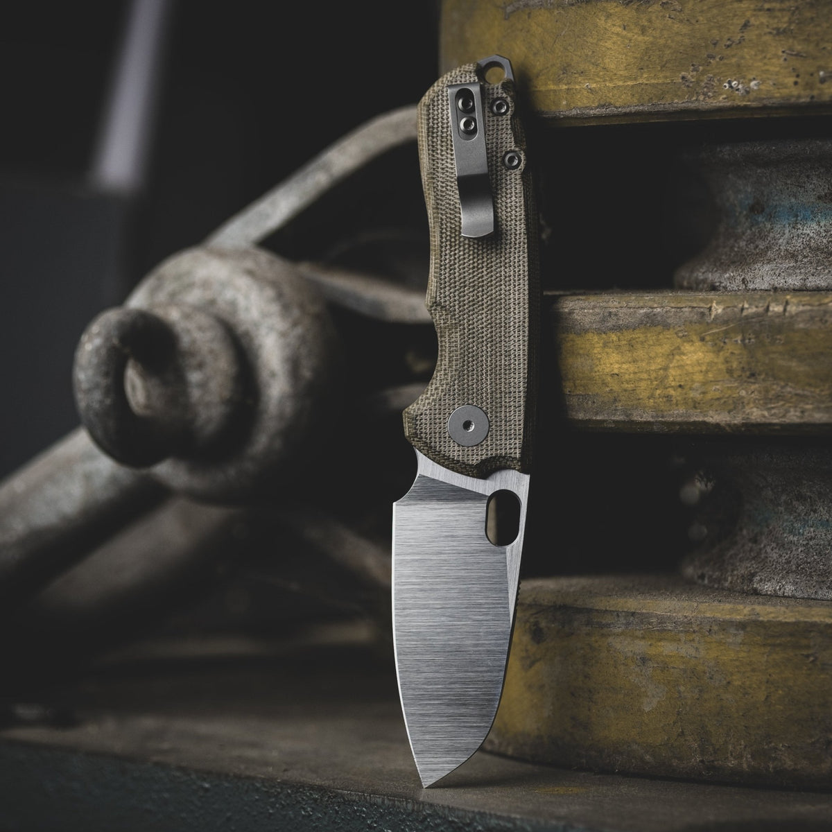 URBAN F5.5 - Green Micarta & M390 - URBAN EDC®