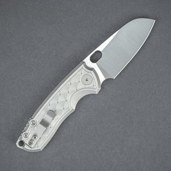 URBAN F5.5 - M390 & Titanium w/ Seigaiha Motif (Exclusive) - URBAN EDC®