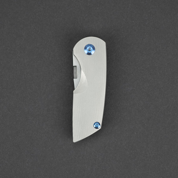 URBAN Half Delta - Titanium - URBAN EDC®