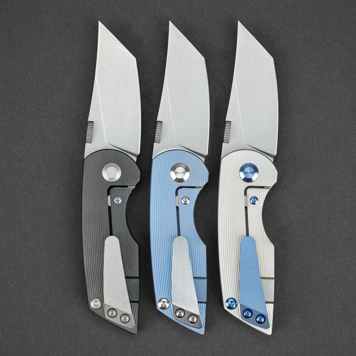 URBAN Half Delta - Titanium - URBAN EDC®