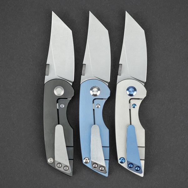 URBAN Half Delta - Titanium - URBAN EDC®