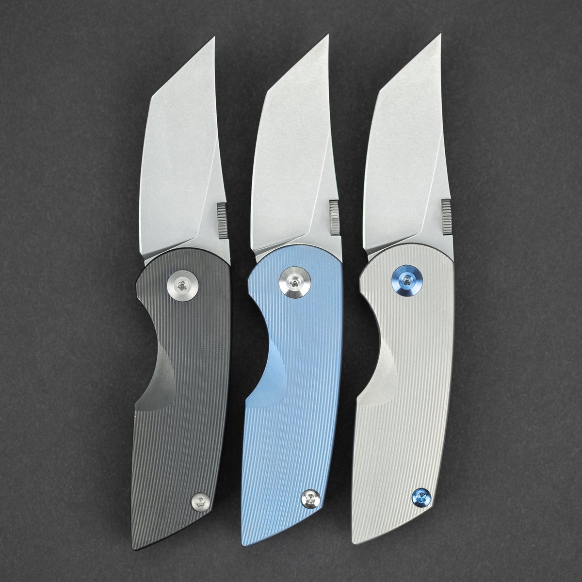 URBAN Half Delta - Titanium - URBAN EDC®