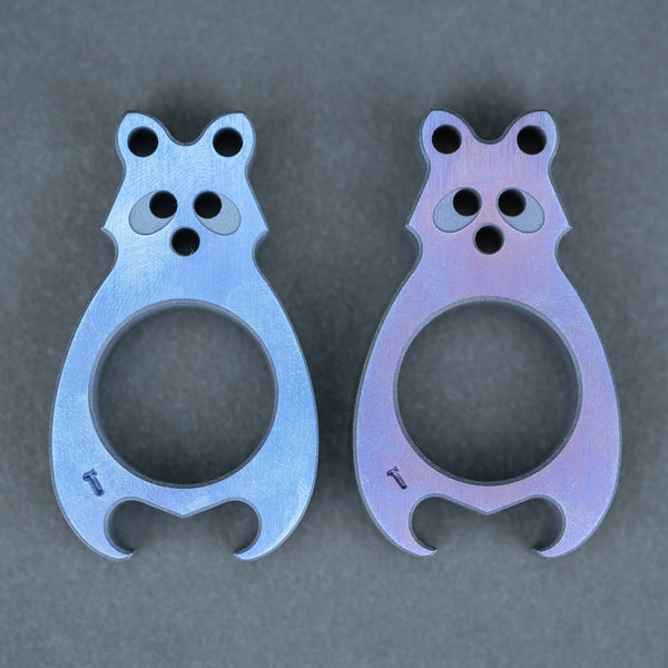 VoxDesign 3/8" Tiny 'Gus' Raccoon - Titanium - URBAN EDC®